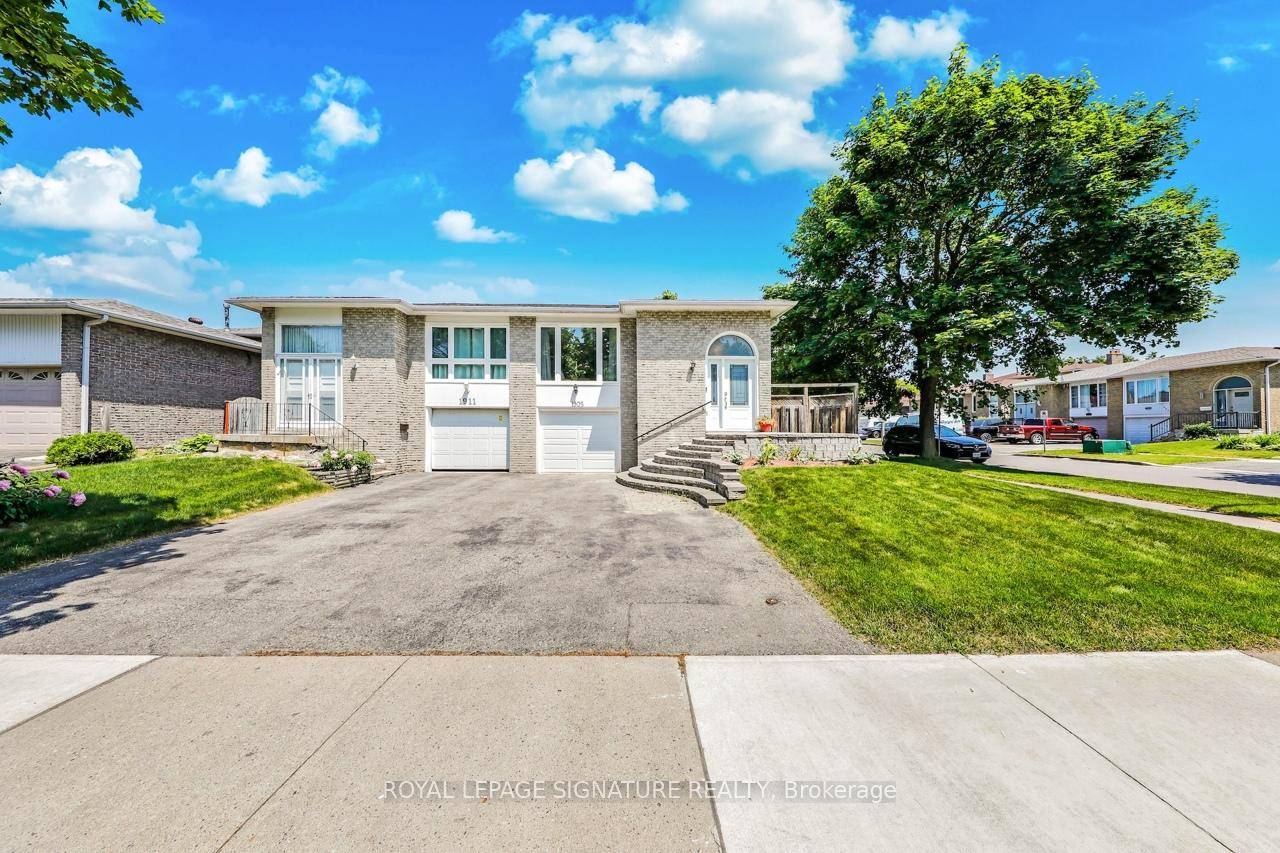 Welcome to This Beautifully Maintained Raised Bungalow on a huge Corner Lot, Nestled in a Family Friendly Neighbourhood !