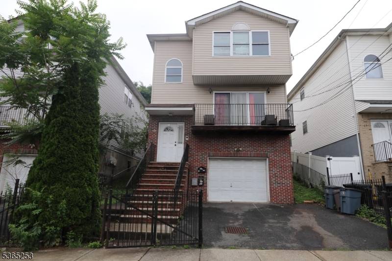 Welcome to 63 65 Milford Avenue !