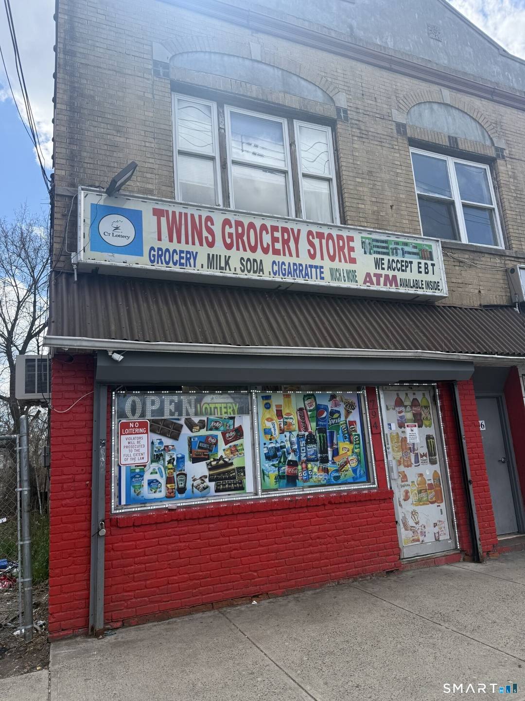 796 798 George Street presents a rare opportunity to own a well established mixed use property in the heart of New Haven.