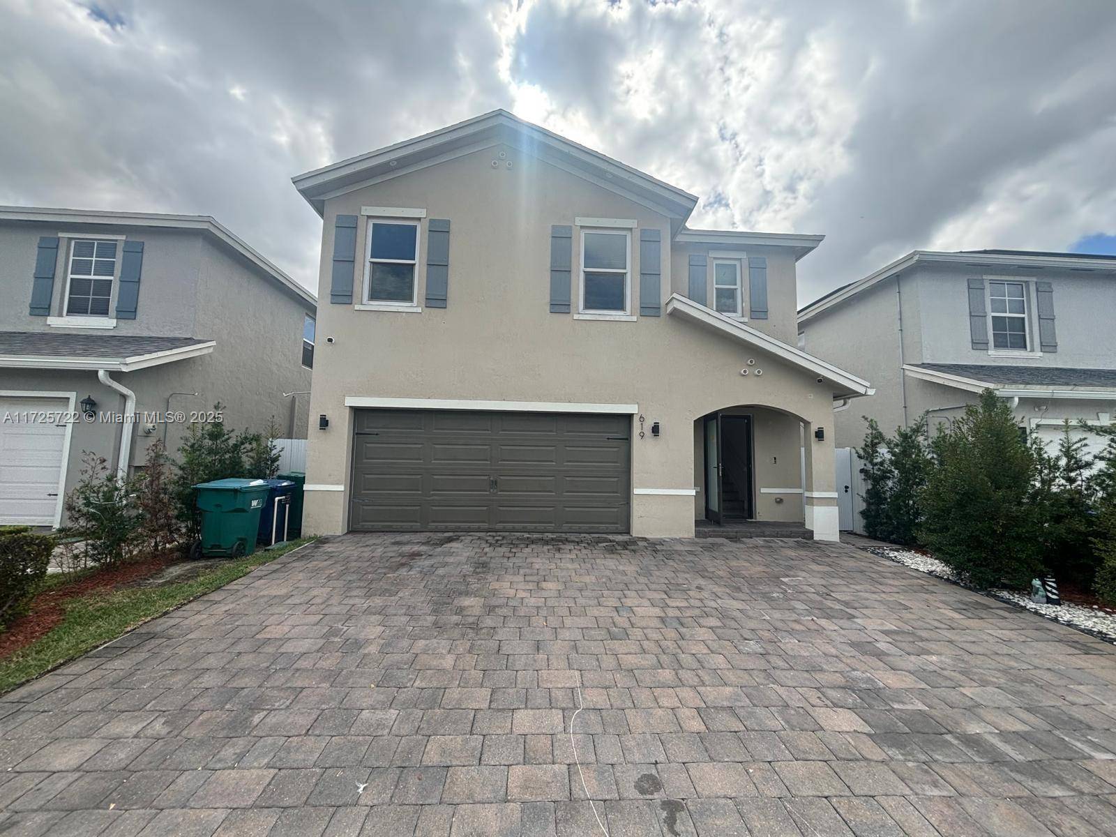 PRICED TO SELL Located near the Florida Keys Outlet, this two story home offers 5 bedrooms, 3 bath, tile on the first floor and carpet on the second floor, 2 ...