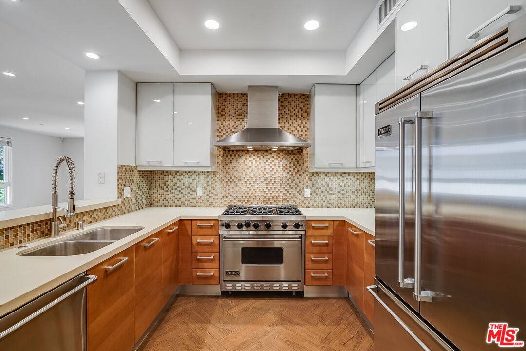 1517 S Bentley Ave 2BR La