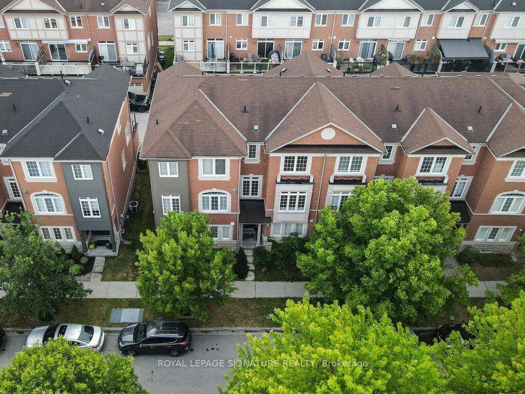Ideal First Time Home Buyers or growing families 3 1 Bedroom house amp ; 3 Full Bathrooms with 2 Car Garage.