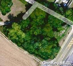 Commercial PROPERTY for Sale or LAND LEASE.
