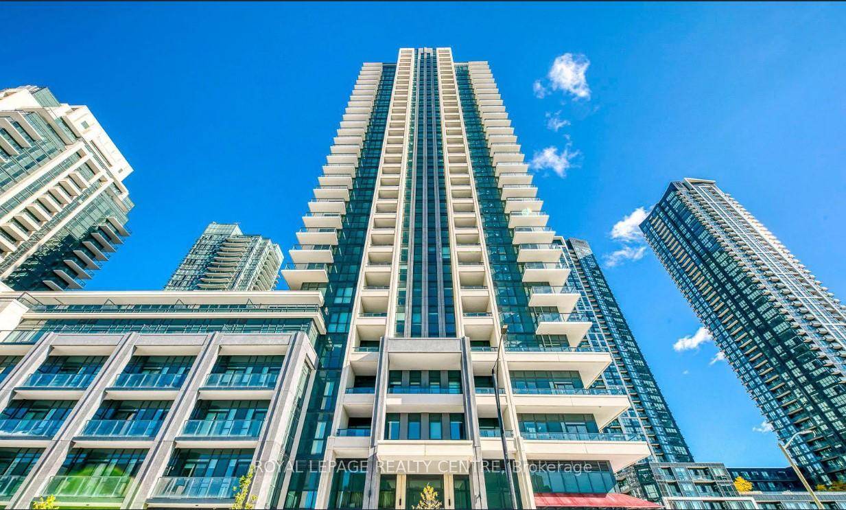 This One Bedroom Plus Den Unit Features 10 Foot Ceilings And Is Situated In The Vibrant Heart Of Mississauga City Centre.