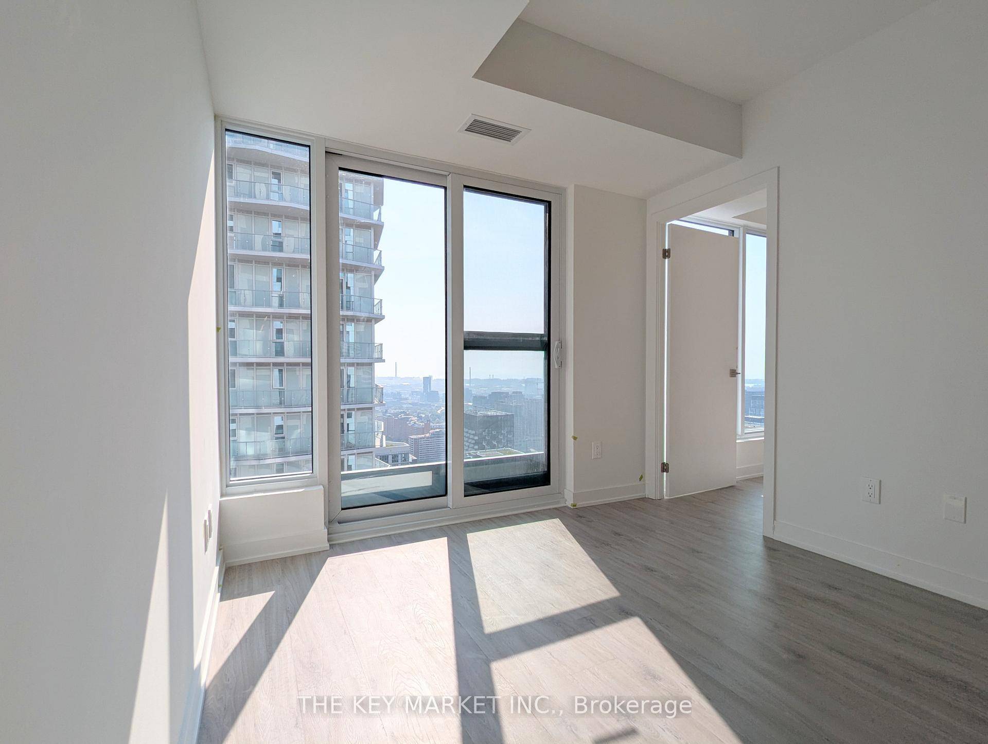 Welcome to 252 Church a dazzling, high floor 1 Study suite in one of downtown Toronto's most luxurious and architecturally stunning residential towers.