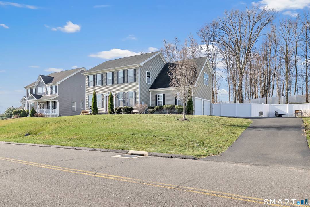 Welcome to your dream home !