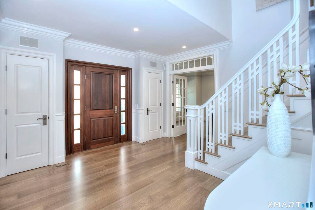 Experience turnkey Westport living in this beautifully furnished home, ideally located in the heart of town.