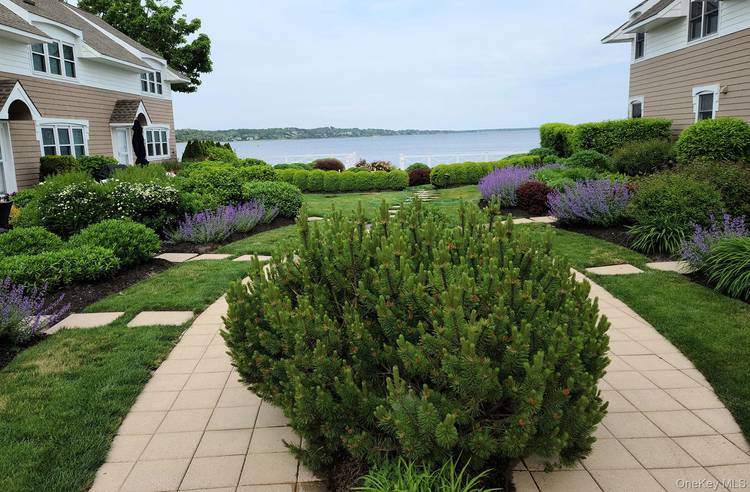 It's a lovely quiet place situated across the street from paradise.