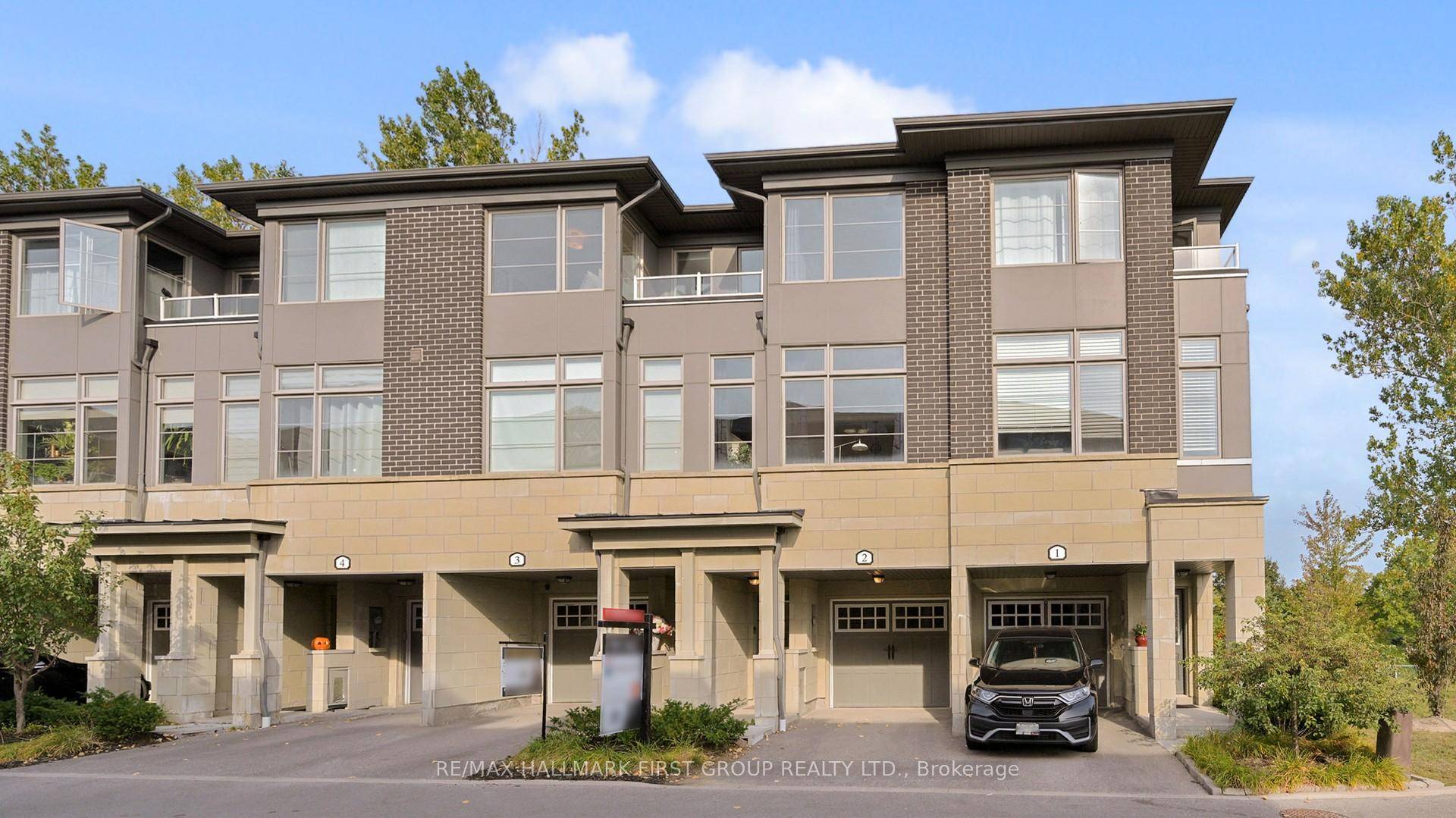 Discover the perfect blend of elegance, comfort, and convenience at 2 384 Arctic Red Drive, a stunning 3 bedroom, 3 bath townhome in one of Oshawa's most sought after Windfields ...