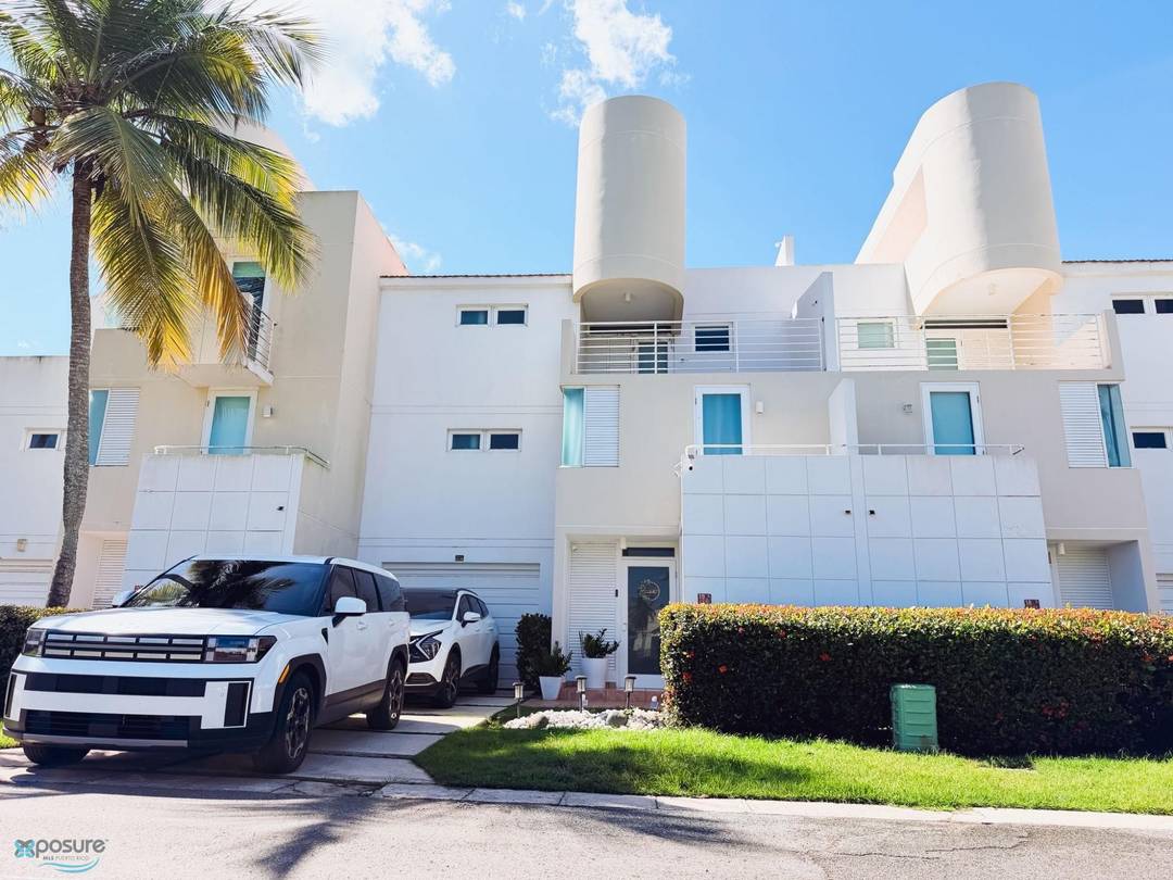 19 VILLAS DE GOLF Townhouse Dorado