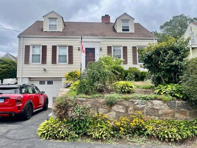 Charming 4 Bedroom Cape in Prime In Town Location Welcome to this beautifully maintained Cape style home, ideally located just moments from downtown restaurants, shops, the train station, and other ...
