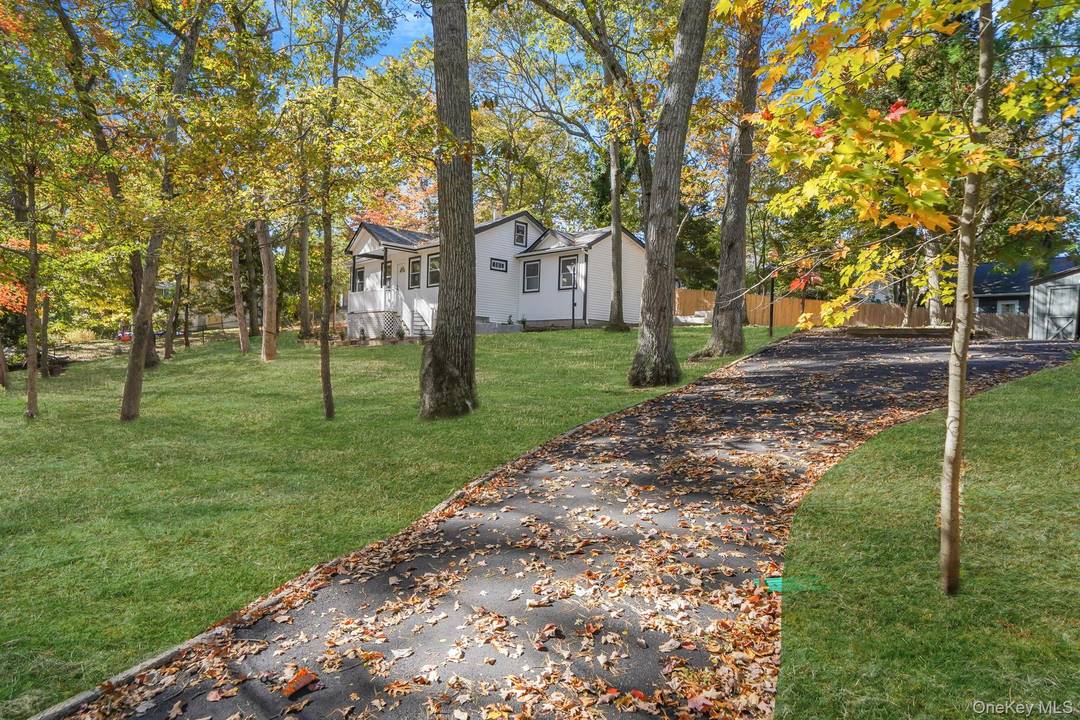 Welcome to 7 Rosedale, a fully renovated 3 bedroom, 2 full bathroom ranch that blends timeless charm with contemporary style.