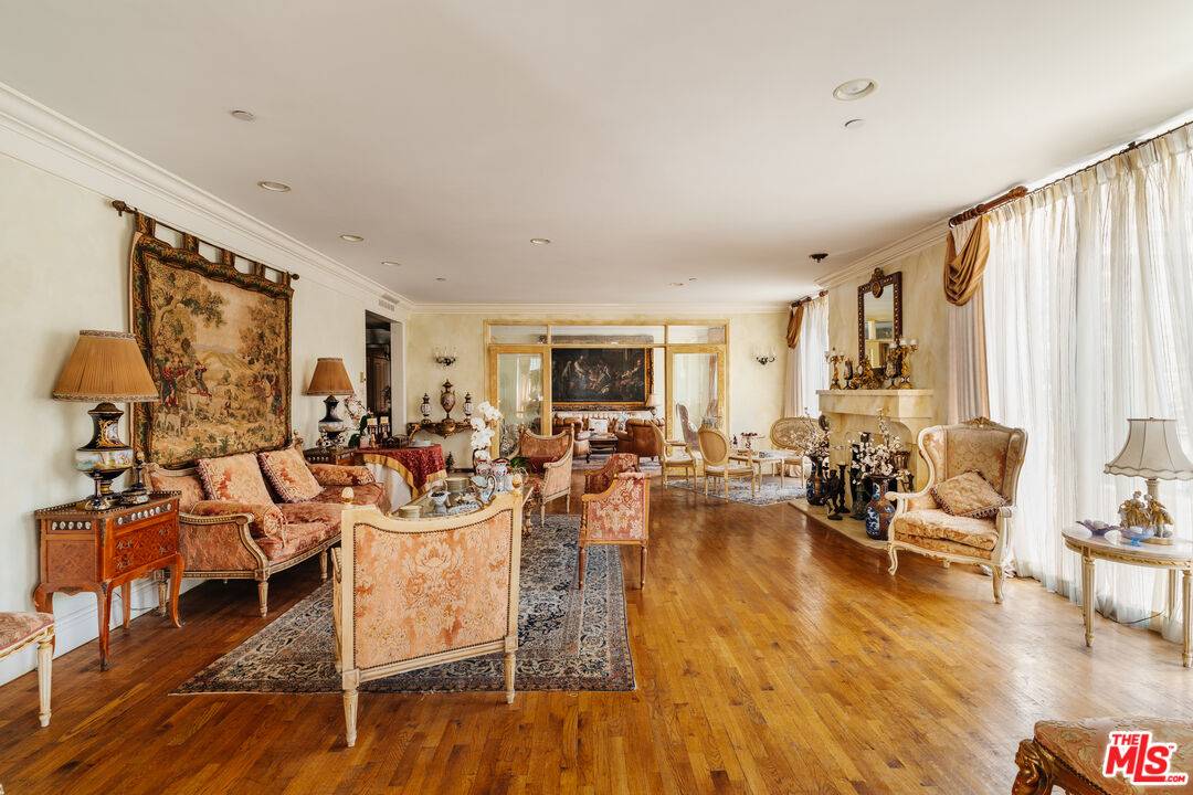 10601   Wilshire Blvd 2BR Westwood La