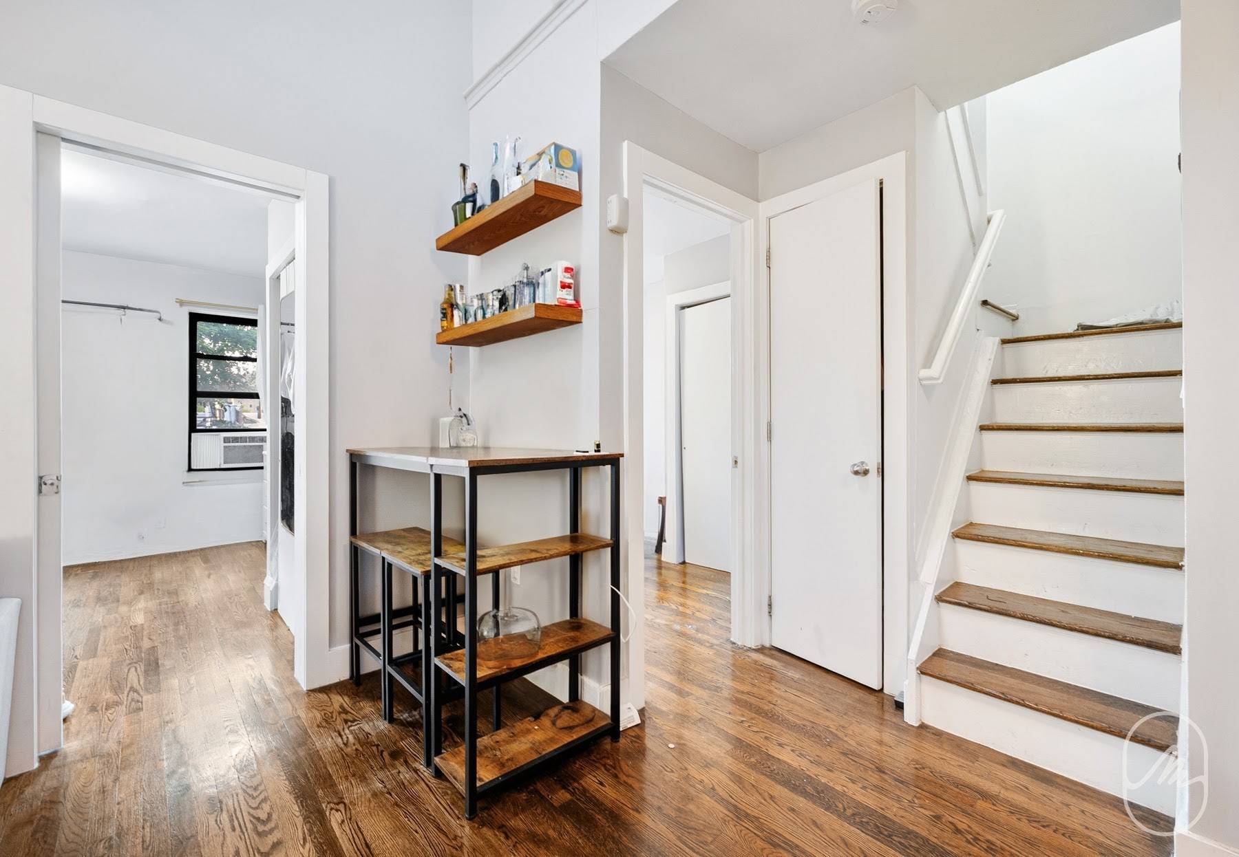 466 W 23rd is a walkup building equipped with a virtual doorman system.