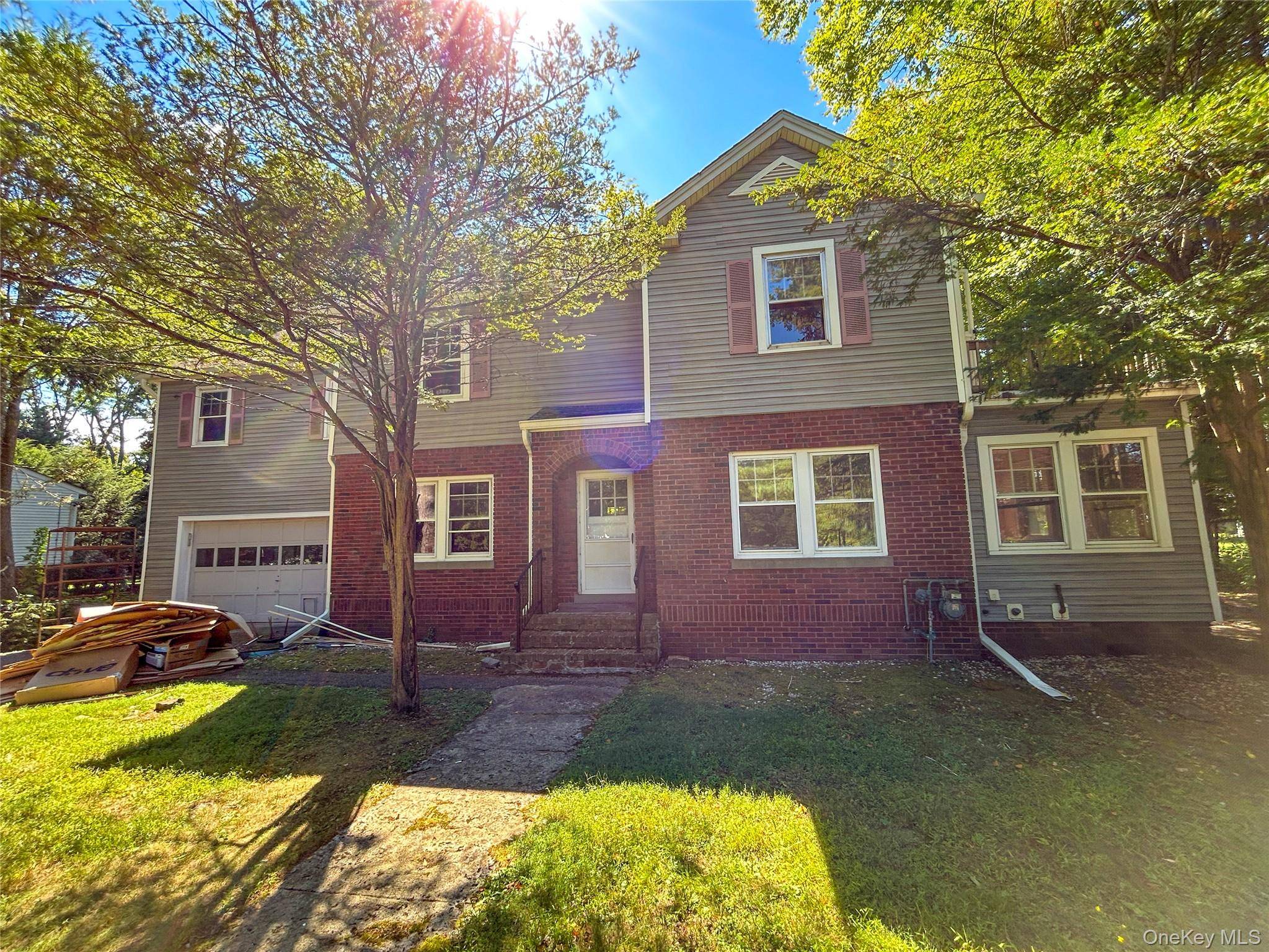 This spacious 5 bedroom, 2.