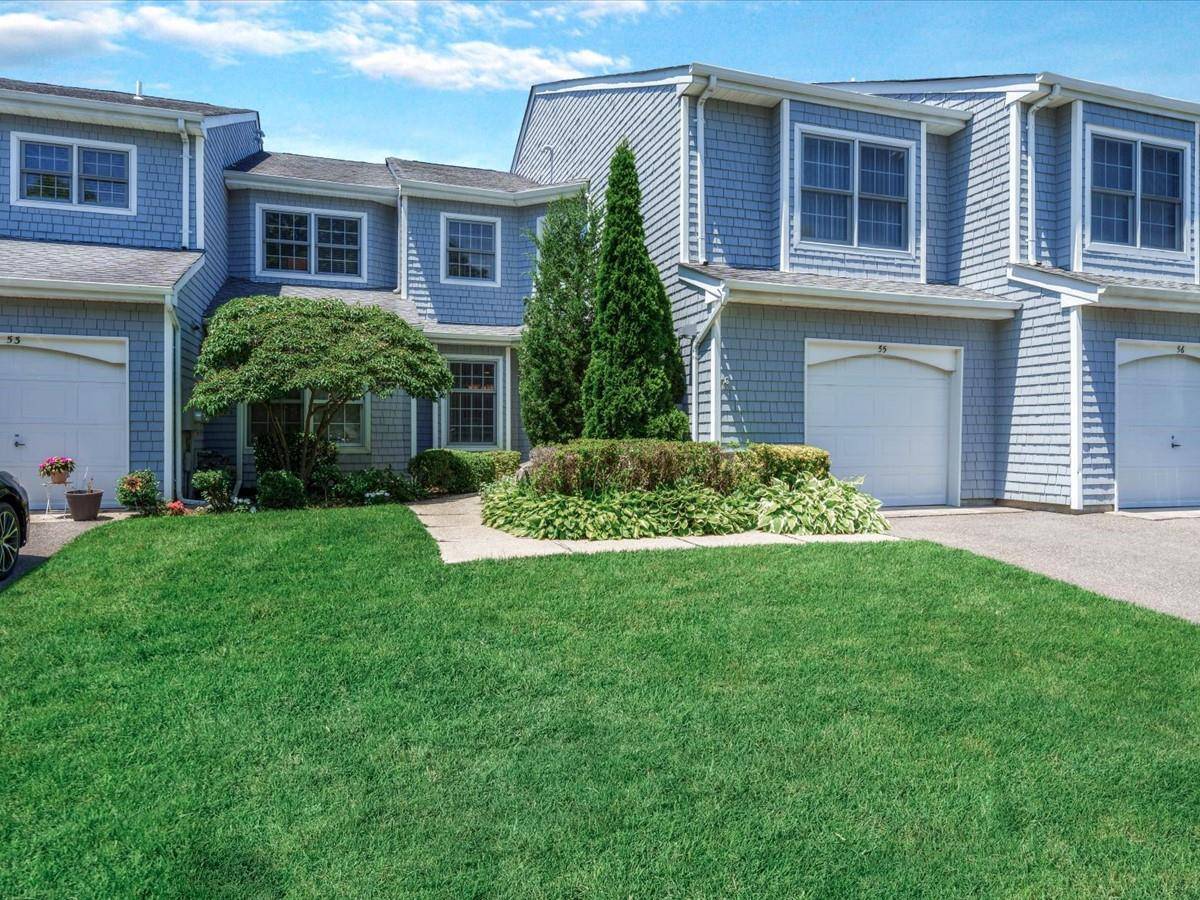 Welcome to Lakebridge Club A Lifestyle of Comfort and Community !