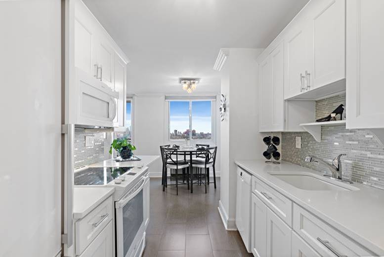 100 MANHATTAN AVE Condo New Jersey