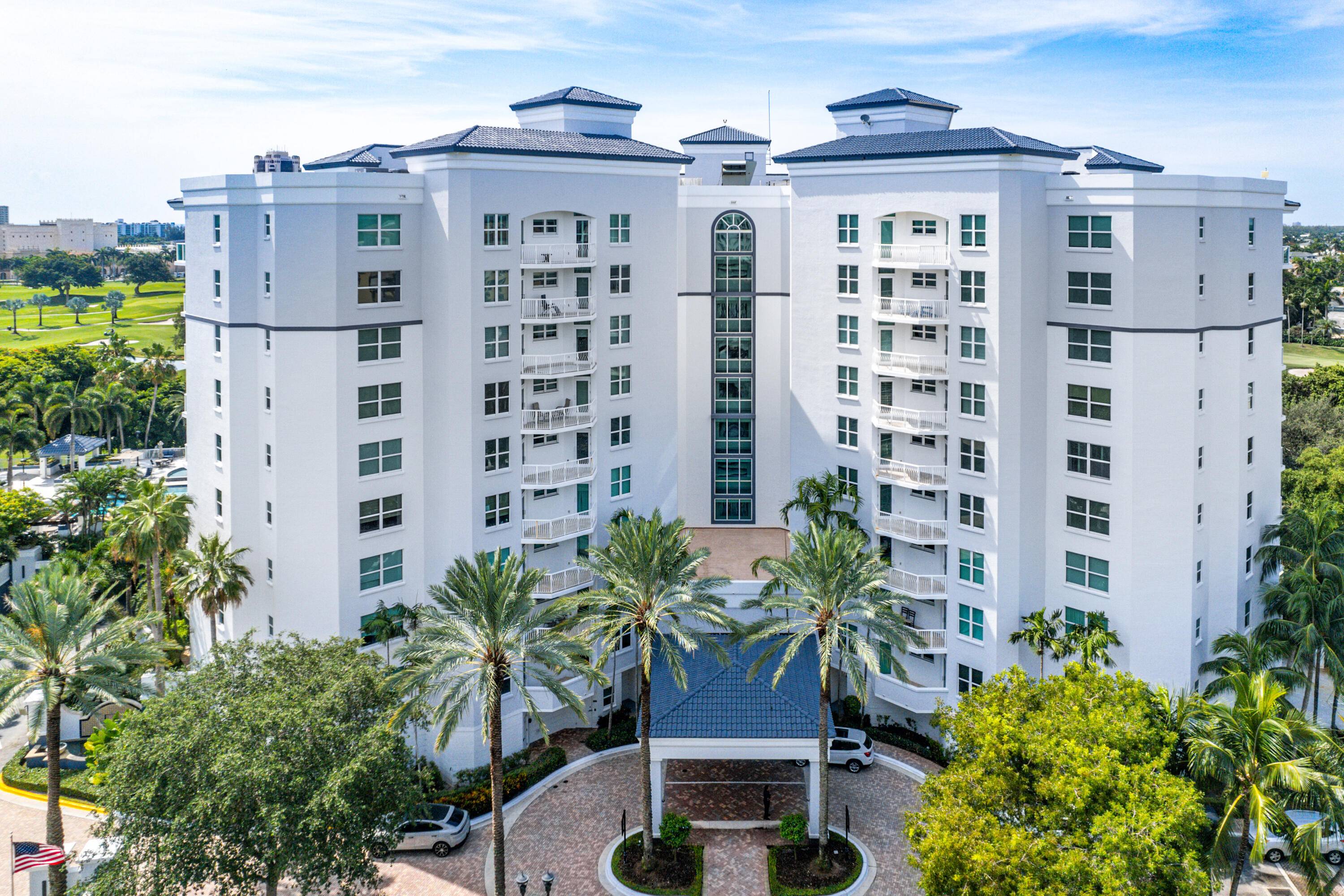 Welcome to Townsend Place YOUR LIFESTYLE DREAM COME TRUE !