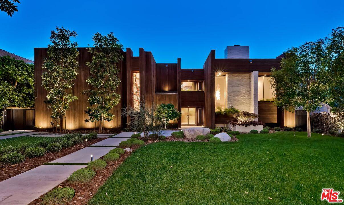 604  N Alpine Dr 5BR Beverly Hills Post Office | B.H.P.O. La