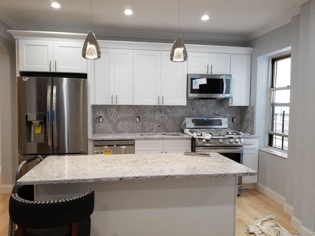 Nicely renovated 2 bedroom.