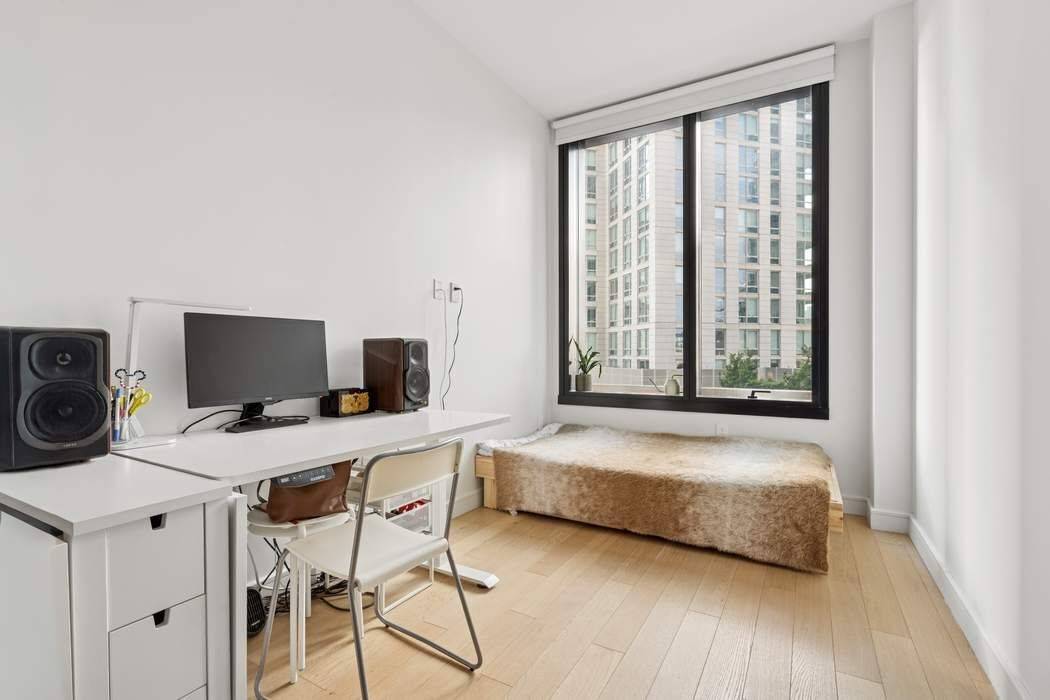 Convertible Junior 1 Bedroom.