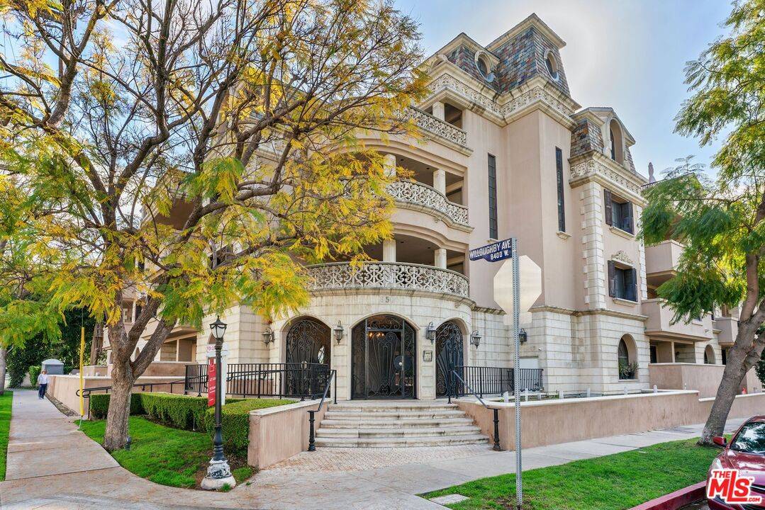 850  N Croft Ave 2BR Sunset Strip La