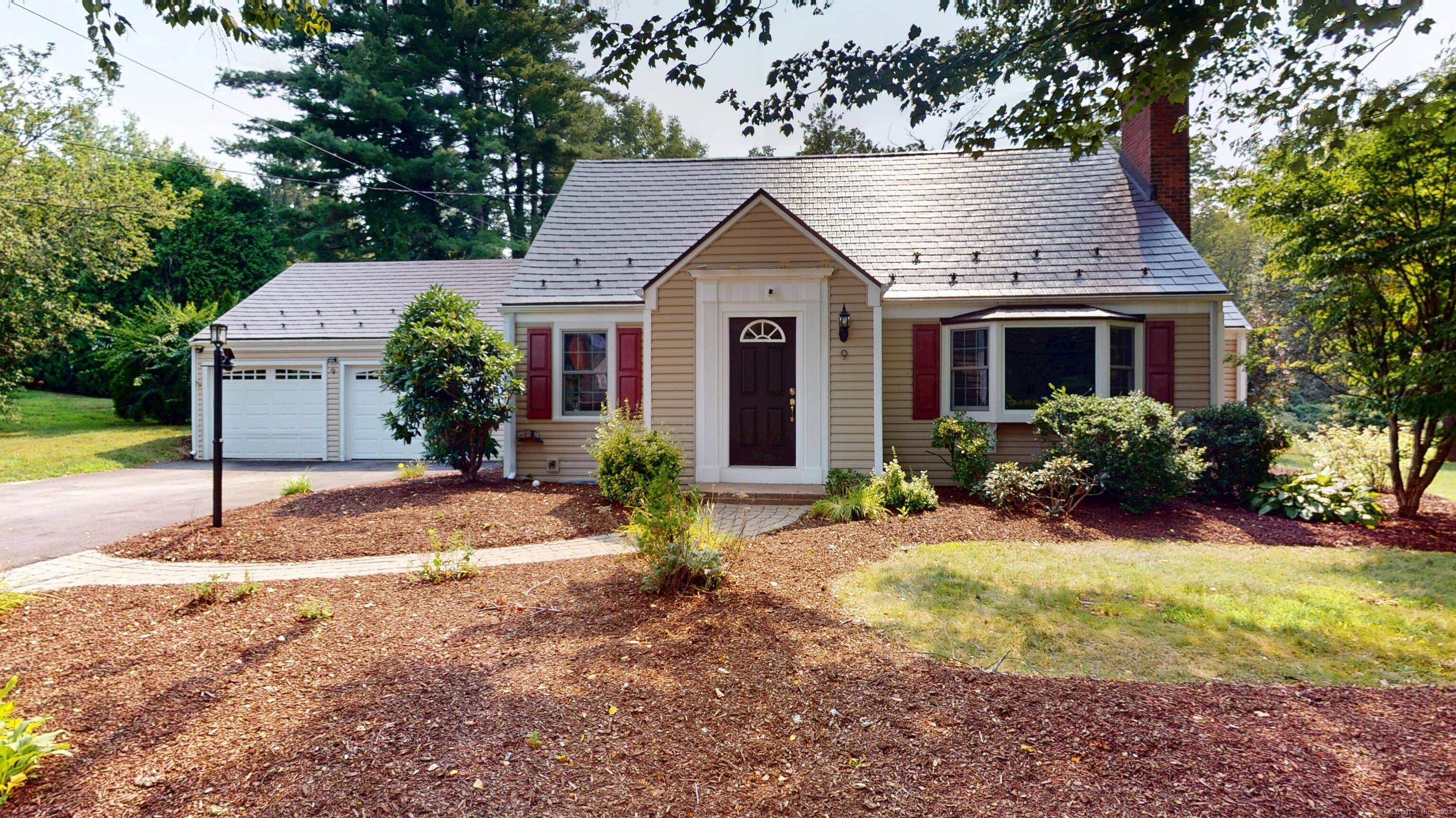 REFRESHED AND READY ! 7 rooms freshly painted, new closet doors and lighting installed.