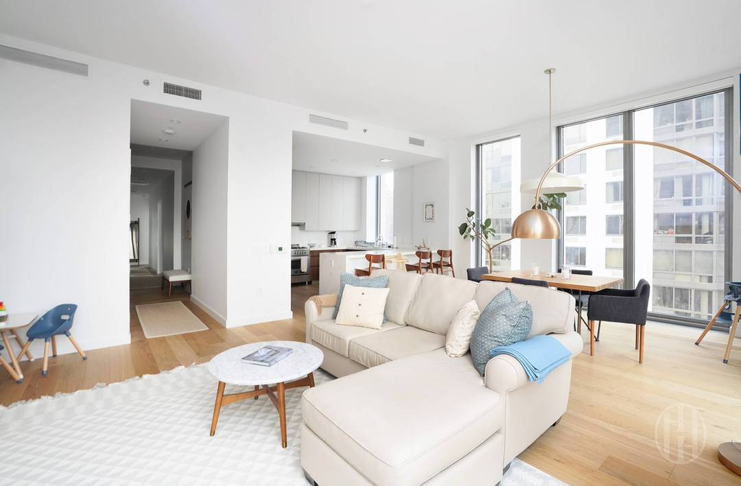 Experience daily sunrises over the East River from your gracious, light filled aerie perched on the 22nd floor of this spectacular, amenity rich, SHoP designed building on 89th and First ...