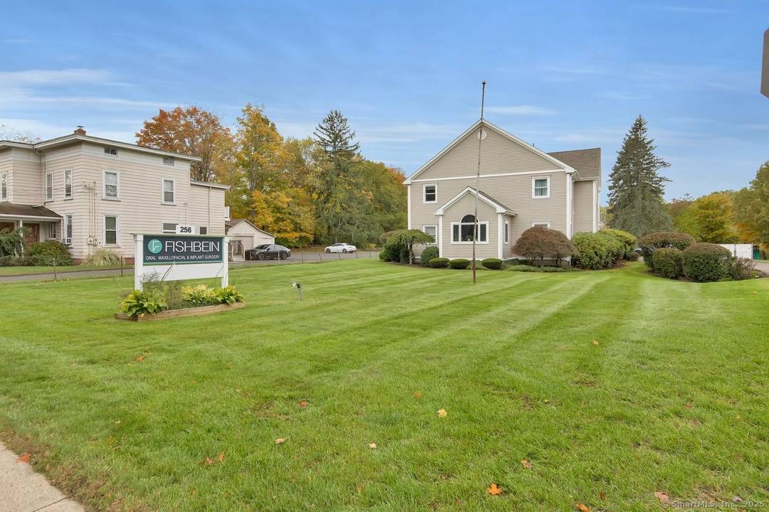 Prime mixed use investment on highly visible North Main St in Southington.