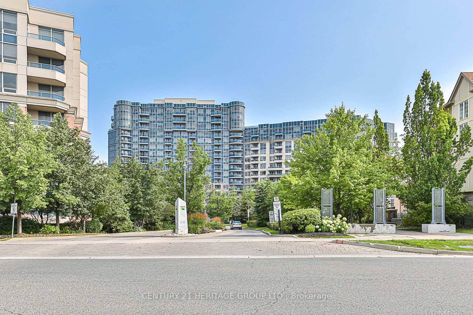 Luxury circa Condos built by Tridel in Prime Unionville location.