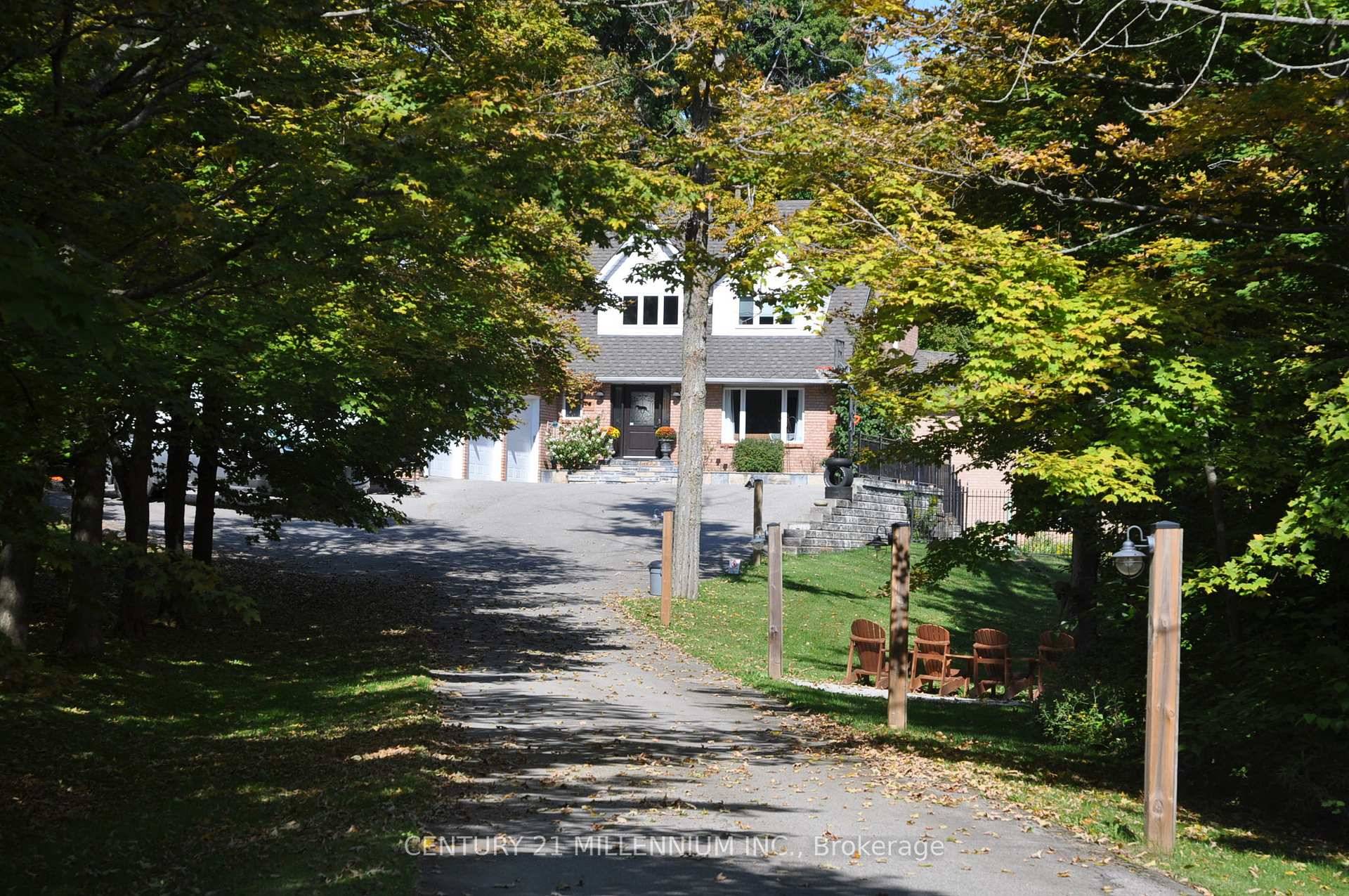 Remarkable country home !