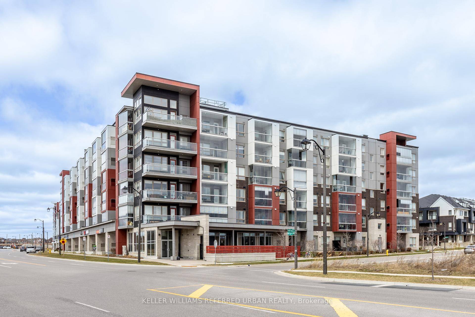 Welcome Home ! This Sun Filled 1 Bdrm Den Is In The Heart Of Highly Sought Out Neighbourhood Of Cornell !