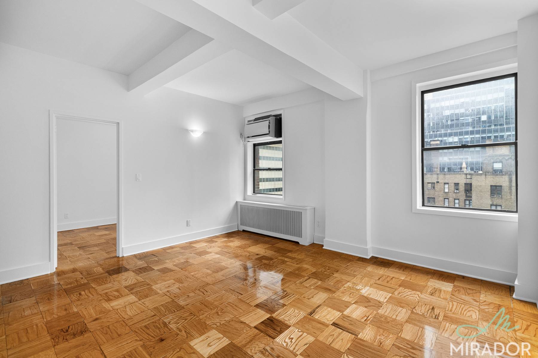 Beautiful 11th floor one bedroom apartment in a convenient location close to Grand Central, 4, 5, 6, 7 and S Trains, and more.