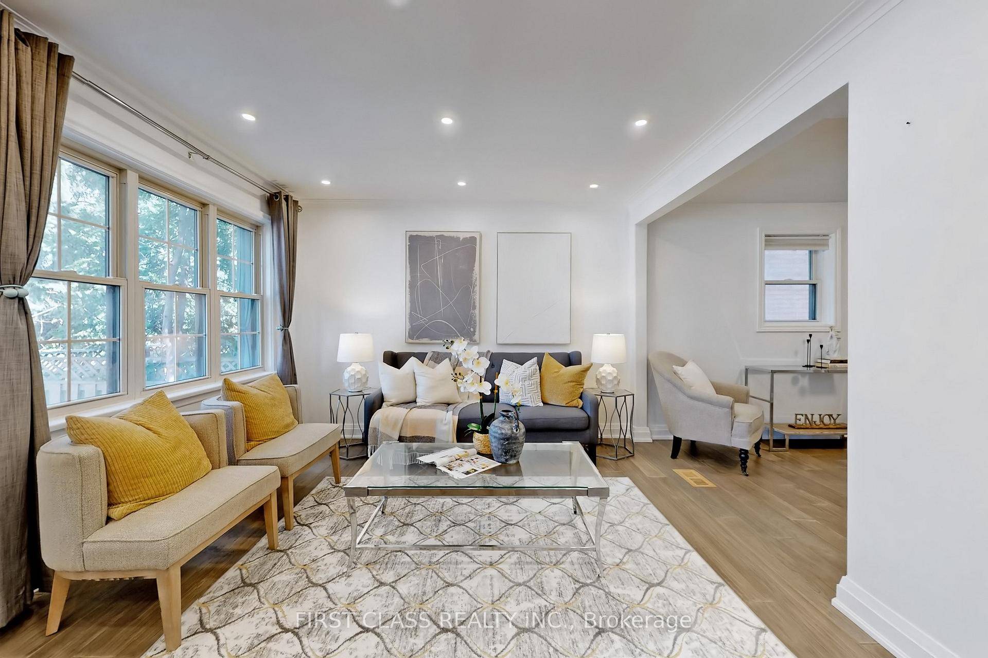 A Great Opportunity For Developers amp ; Investors To Build 2 Detached Homes !