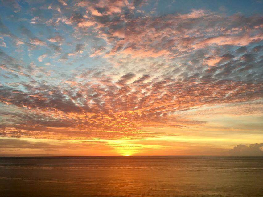 ONE OF THE MOST SOUGHT AFTER ''A '' STACKS IN TOWER 200 IS NOW AVAILABLE TOTALLY UNOBSTRUCTED VIEWS FROM YOUR 57 FOOT WRAP AROUND BALCONY WITH VIEWS OF THE BLUE ...