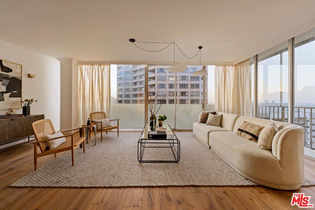 10433   Wilshire Blvd 2.0 Westwood LA