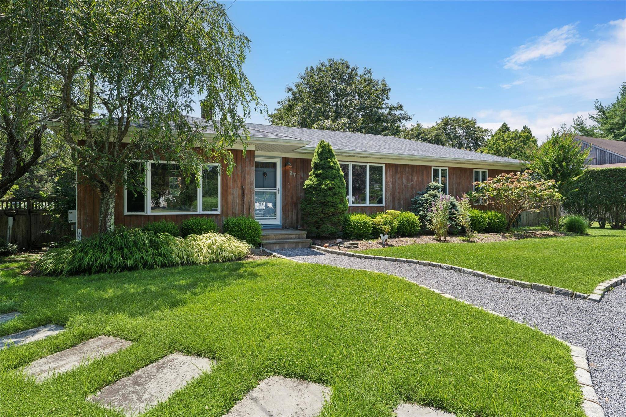 Cozy 3 bedroom home in Westhampton is available for your off summer season, 9 month rental.