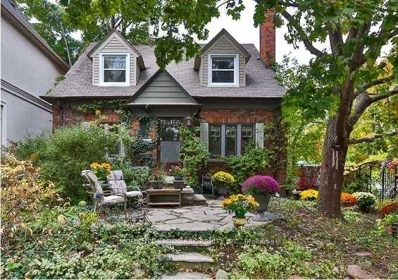 Fabulous Affortable Main amp ; 2nd Floor For Rent In Detached Home.