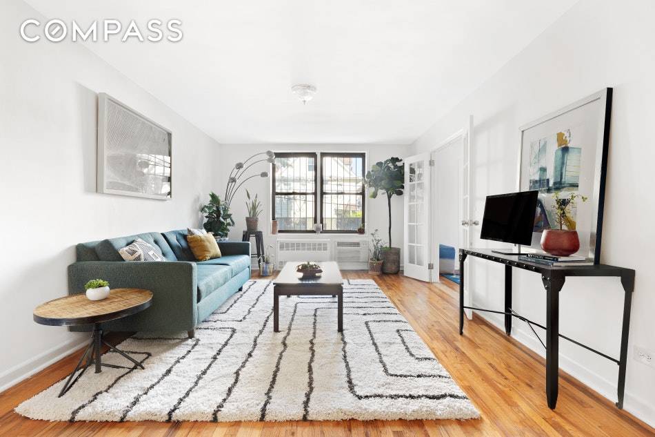 Finally ! This crisp, bright and very spacious two bedroom home in Brooklyn is the one you ve been dreaming about.