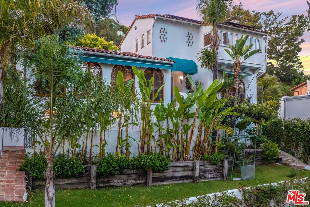 7825   Hillside Ave 5BR Hollywood Hills East La