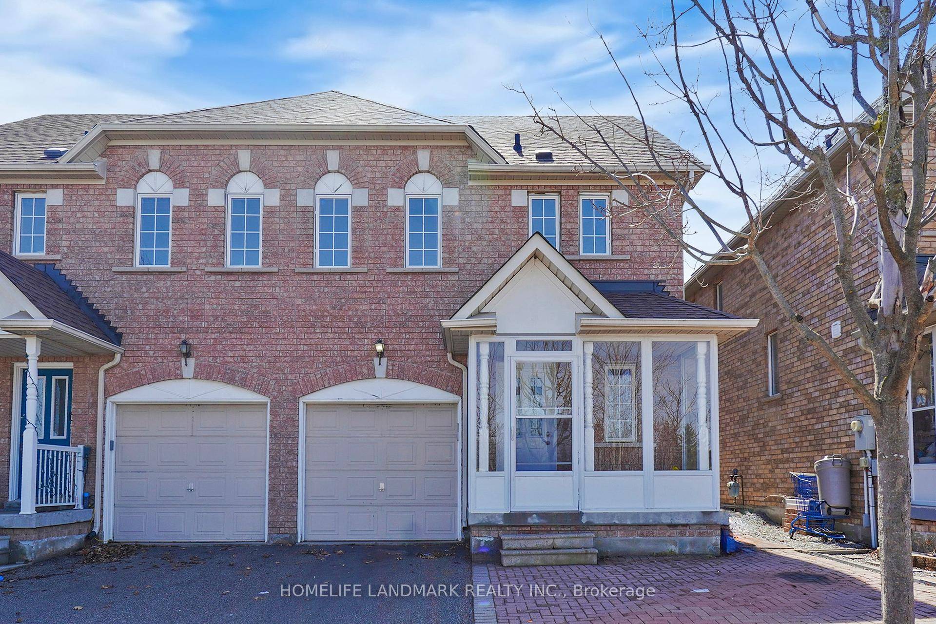Magnificent Brick 3 Bdrm Semi Detached House Facing Park In Prestigious South Unionville.