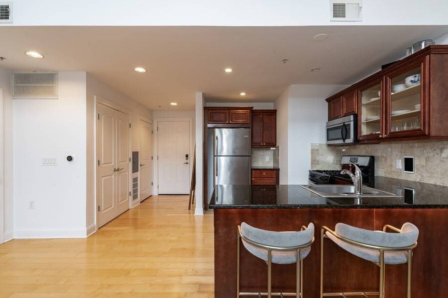 769 MONTGOMERY ST Condo New Jersey