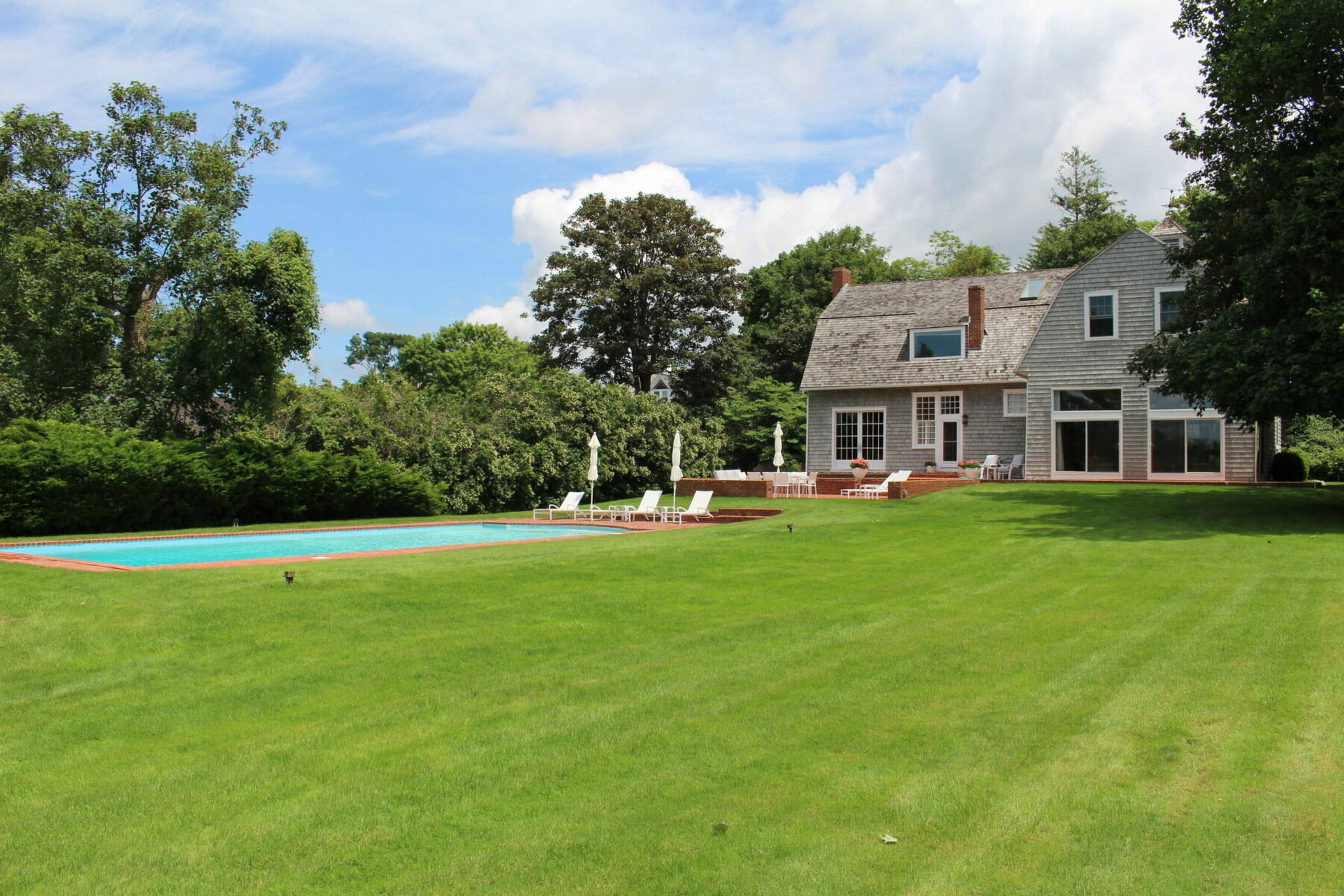 Southampton Village 5 Bedroom on Lake Agawam!