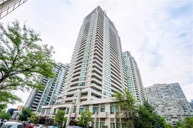 Prime Location. Luxury Condo Platinum Towers.