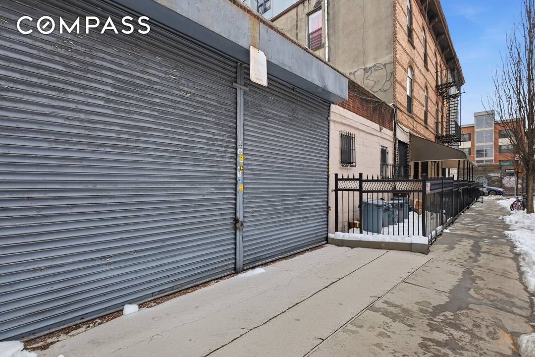 Full rent roll and financials available upon request.