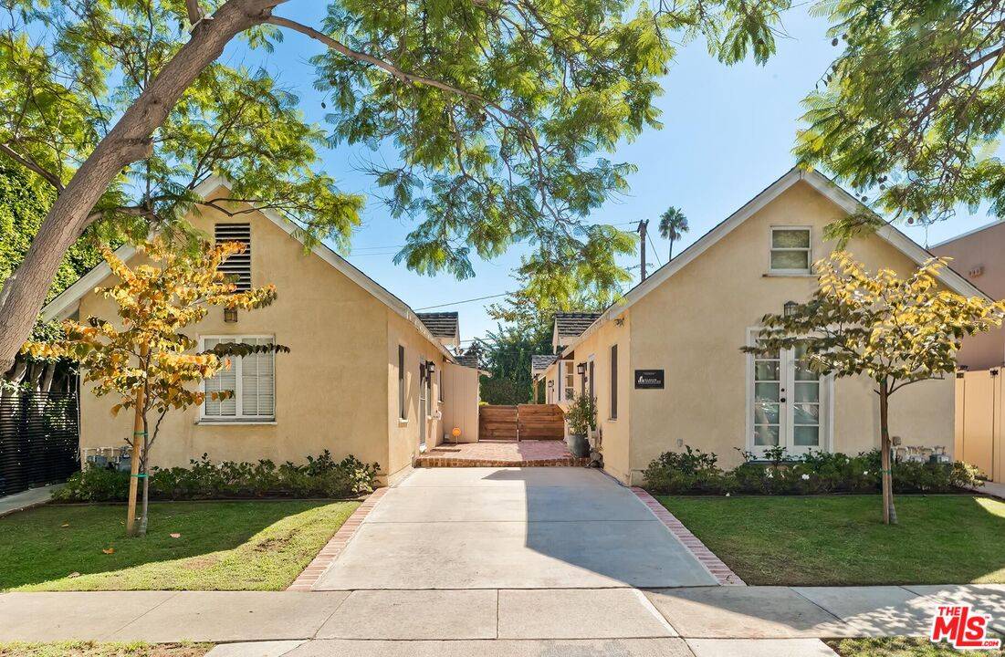 9028   Rangely Ave 4BR Beverly Grove La