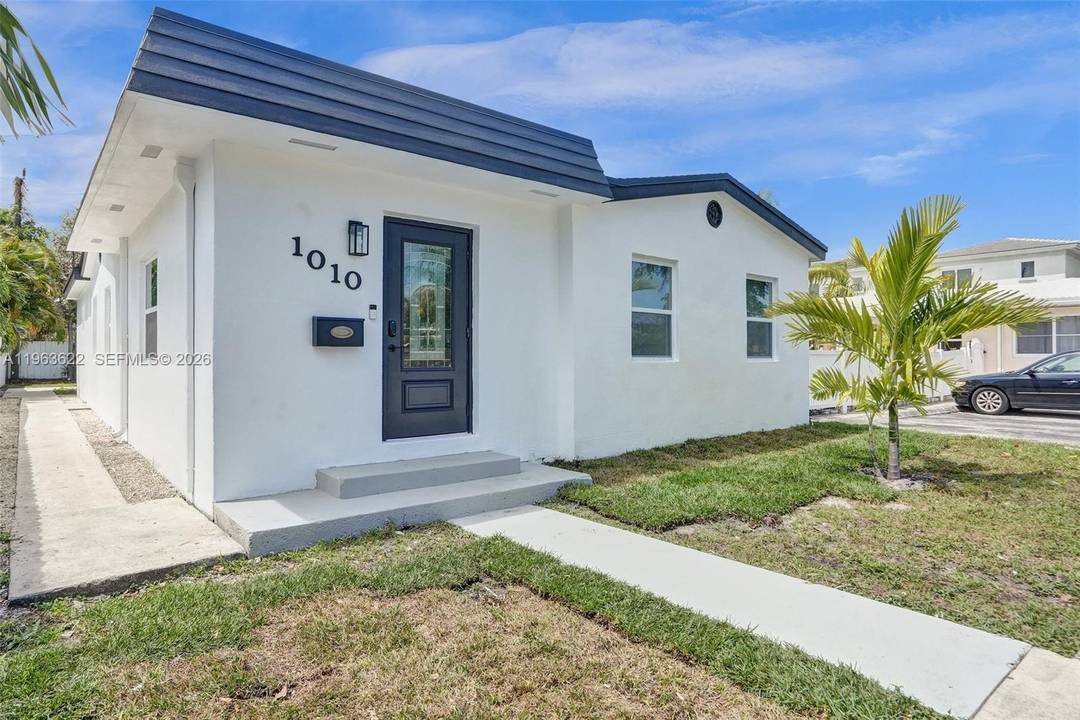 Beautifully upgraded home located in the heart of Hollywood offering style, comfort, and modern upgrades throughout.