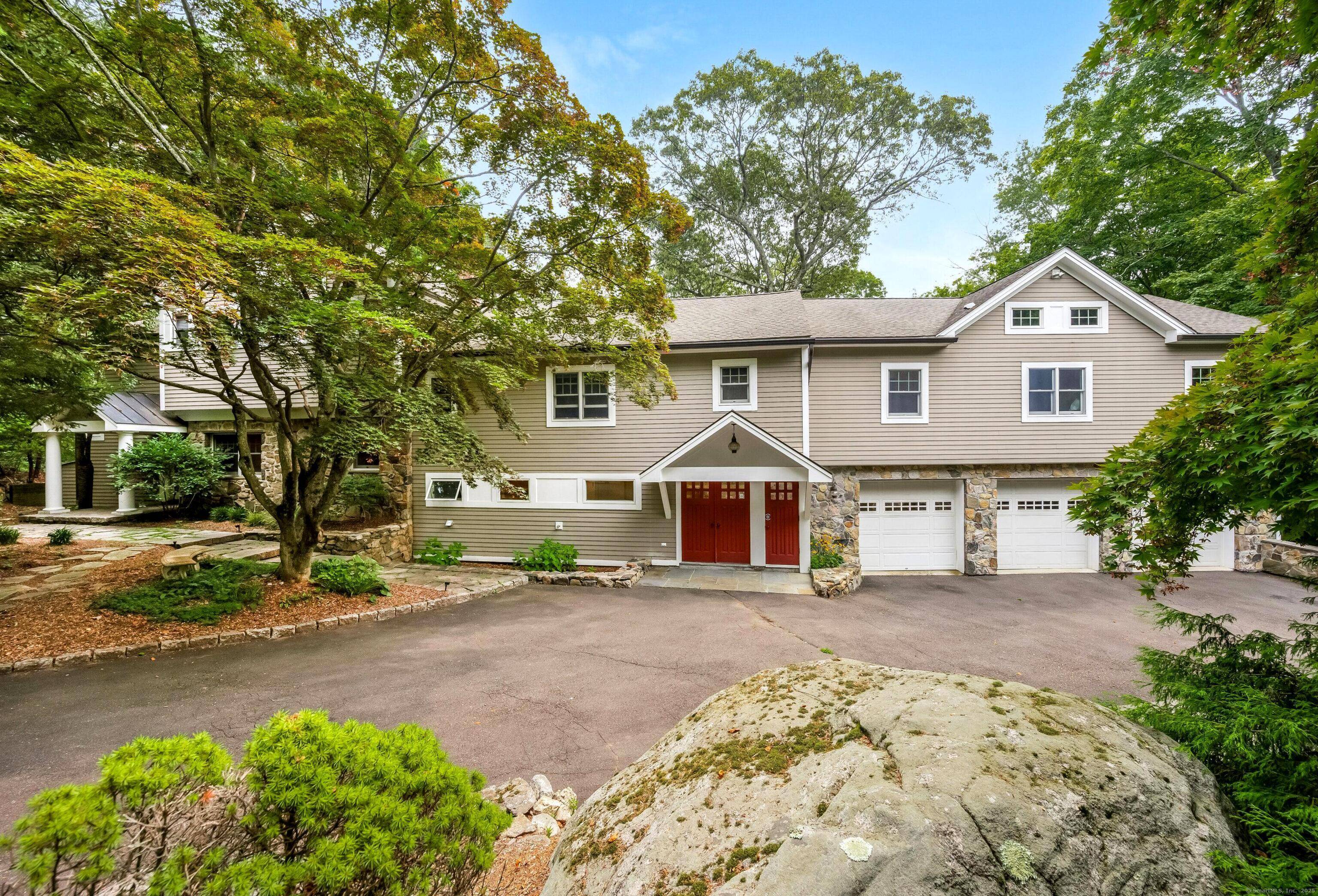Ideal, sought after North Stamford home with 5 bedrooms, 7 5 2 baths and 3 car garage, is move in ready for you !