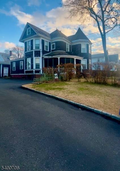 Remarks Welcome to this two family 2470 Sq ft Victorian Queen Anne home in Forest Hill the highly sought after North Newark neighborhood, high ceilings, situated on gorgeous 100x55 lot, ...