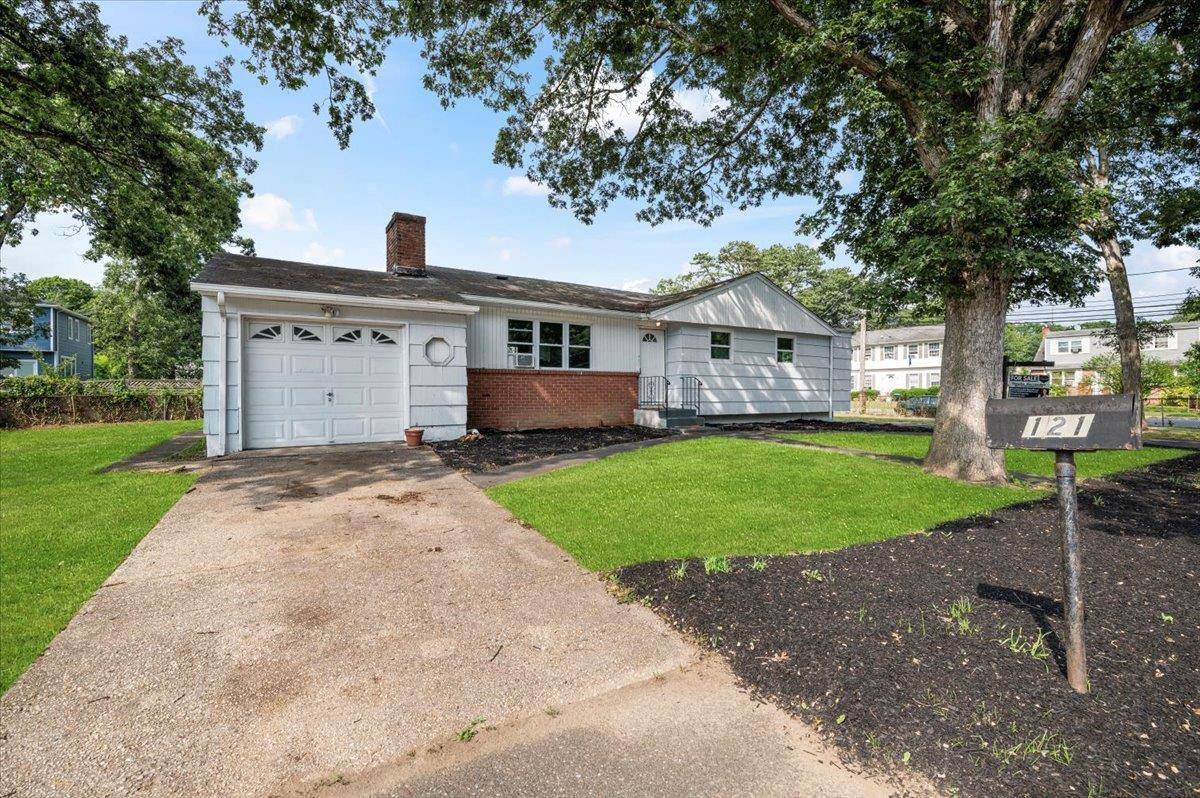 Welcome to 121 Arlington Avenue !